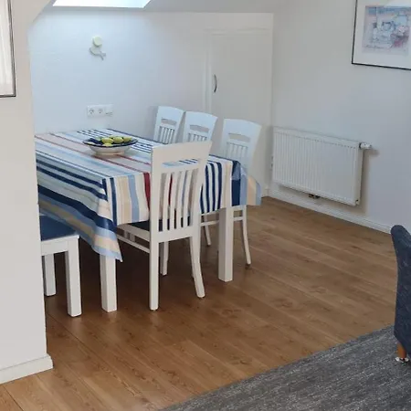 Διαμέρισμα Gesine Gesine 05 *